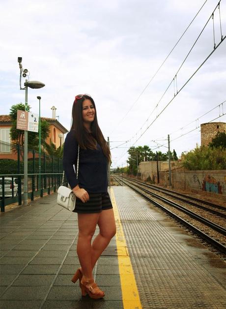 Waiting the train...