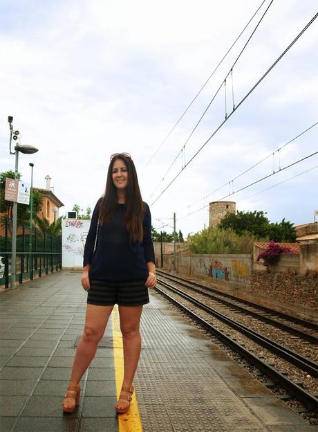 Waiting the train...