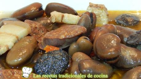 Habas cocidas con chorizo y morcilla