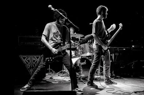 Actuación en directo de Thesauros