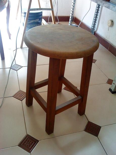 Taburete para tocador...