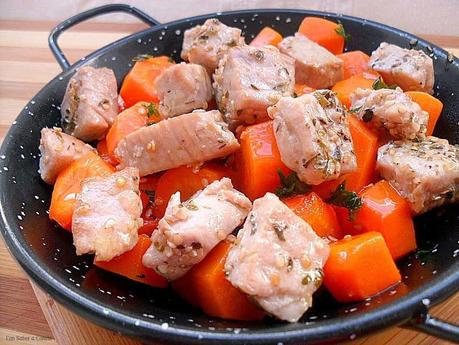 Ensalada tibia de zanahorias y atún