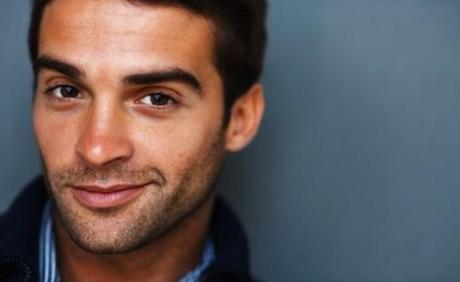 hombre quiere una relación seria