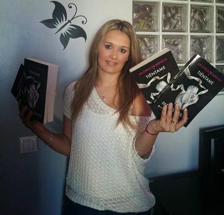 Reseña - La chica del servicio, I. Tiéntame, Patricia Geller