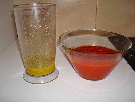 Enrolladitos de jamon york y queso con salsa