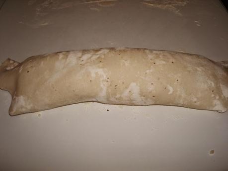 Enrolladitos de jamon york y queso con salsa