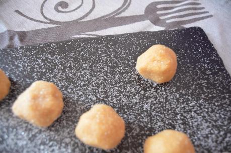 CROQUETAS DE ROSQUILLAS