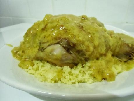 Pollo al curry con cous-cous