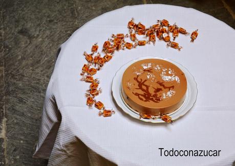 TARTA FÁCIL DE CARAMELOS DE NATA
