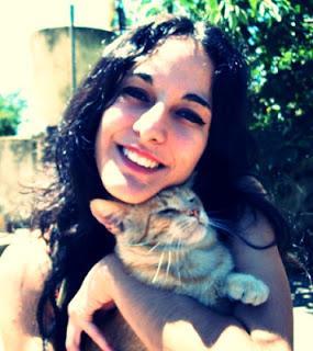 Noches de Luna Roja by Sofía Olguín