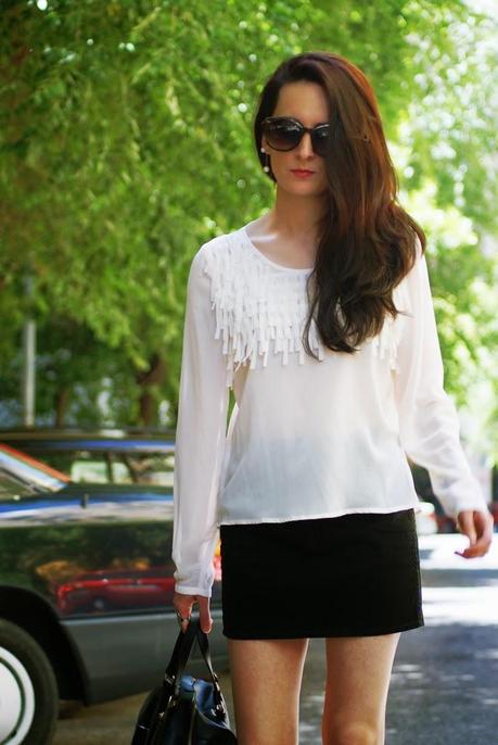 Llevo:Blusa: Sweat Rain ApparelFalda: FiretrapZapatos: Za...