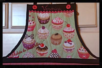DELANTAL CUPCAKES DELANTAL CUPCAKES