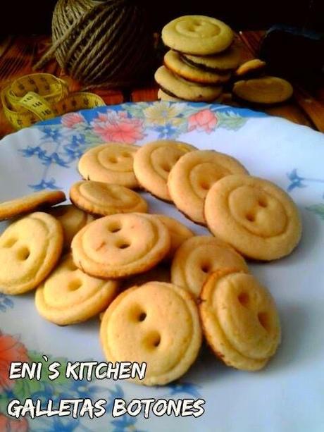 ¡ Deliciosas galletas botones sin azúcar con limón y almendras! Biscuiti nasturasi!