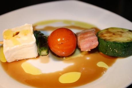 BROCHETA DE VERDURAS Y BRIE