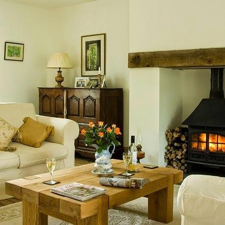 Hogares Rusticos / Rustic Fireplace Mantels