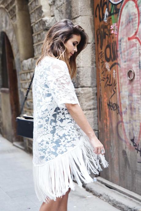 Kimono-Bershka-Barcelona-Converse-Outfit-Sonar-