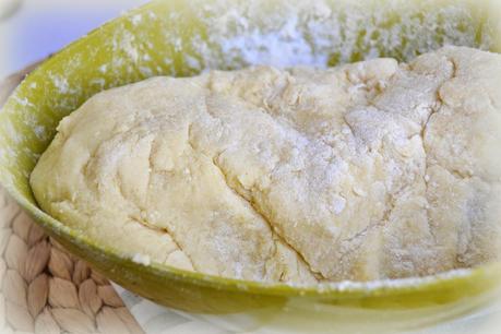 Masa para ñoquis o gnocchi. Receta típica italiana, fácil, rápida, casera.