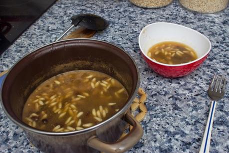 Cinta de lomo con espinacas y pasas