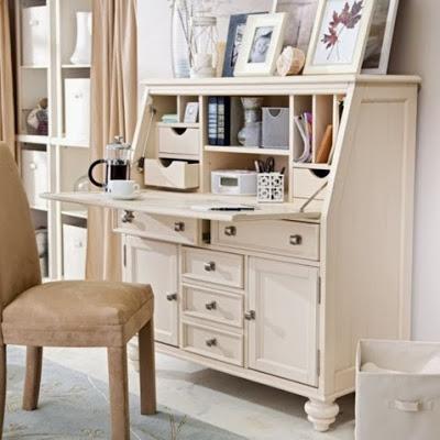 EL SECRETER, UN MUEBLE CON SIGLOS DE HISTORIA.