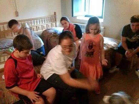 De colonias y jornadas para niños con TEA y sus familias