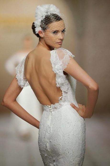 PRONOVIAS COLECCIÓN 2015 -LA FABRICA DE LOS SUEÑOS-