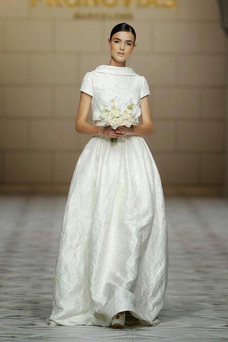 PRONOVIAS COLECCIÓN 2015 -LA FABRICA DE LOS SUEÑOS-
