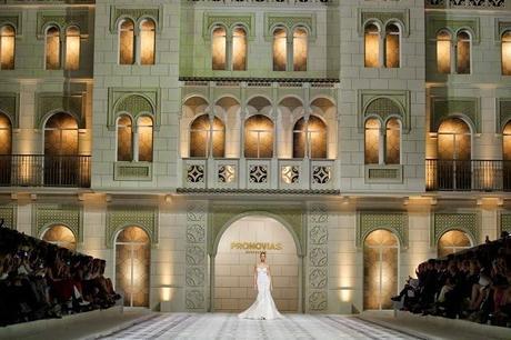 PRONOVIAS COLECCIÓN 2015 -LA FABRICA DE LOS SUEÑOS-