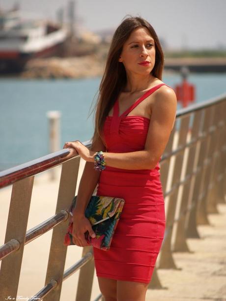 OUTFIT PINK AND TROPICAL