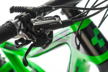 Cube Stereo 160 Super HPC SL 27.5 Incluso los componentes, de este modelo de bicicleta, son una gran selección para una buena conducción.