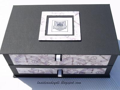 Caja para relojes del Bilbao Basket en Cartonnage.