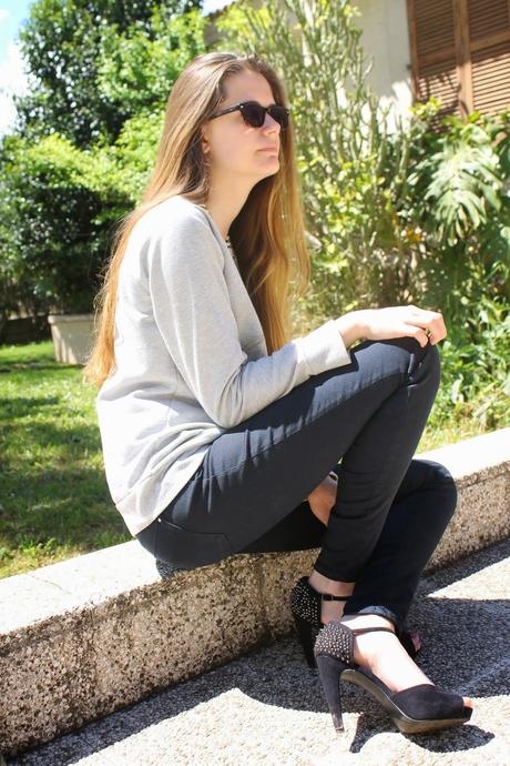 OUTFIT: CC.