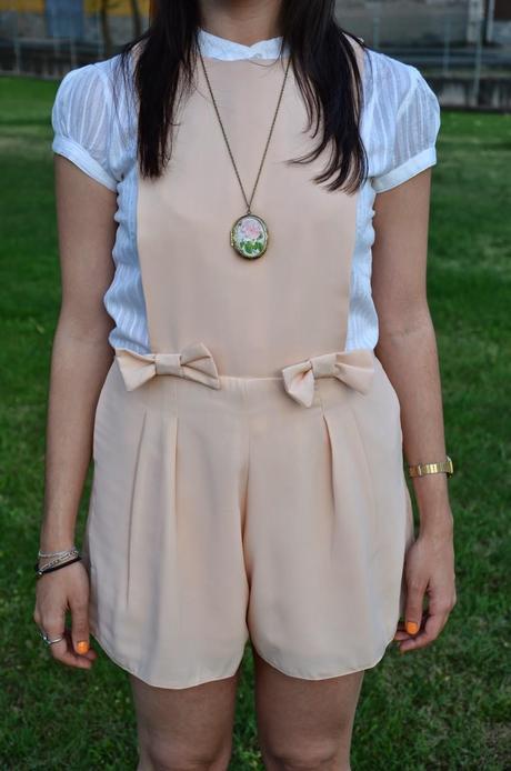 Blackfive: Bow playsuit!!!