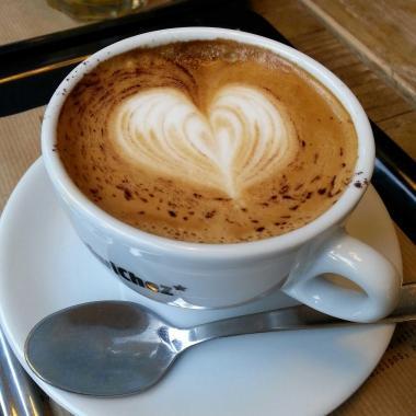 M&M (pero no son de chocolate) continuando la cadena M&M (pero no son de chocolate) continuando la cadena