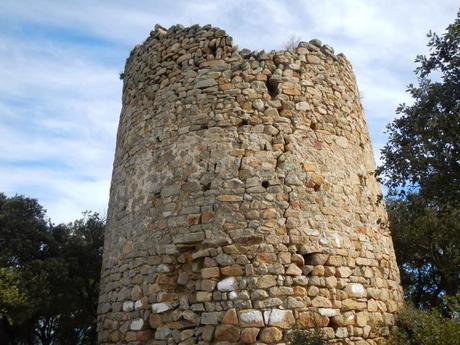 Castell de Sant Miquel o de Montornès del Vallès. Serralada Litoral