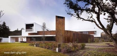 Extensa casa residencial estilo Contemporáneo de alto estándar en La Moraleja, Madrid, España