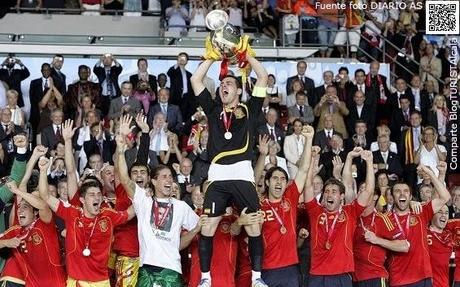 NOsóloINFORMAlcalá: Muchas gracias a La Roja de Fútbol por habernos hecho vivir auténticos sueños y por vuestro ejemplar trabajo en equipo.