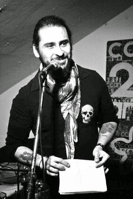 Carlos Salcedo Odklas: Un poema: