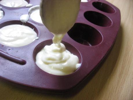 NUBE DE QUESO Y PERA CON GELATINA DE MIEL Y FRUTOS SECOS