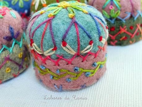 Un anillo para las agujas...