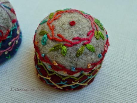 Un anillo para las agujas...