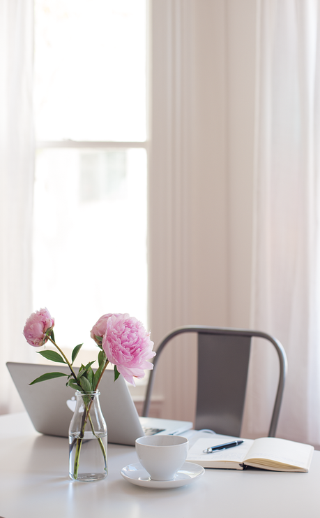 UN PEQUEÑO DETALLE PARA INICIAR LA SEMANA...