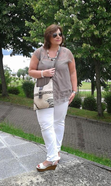 A mi estilo: Blusa bordada