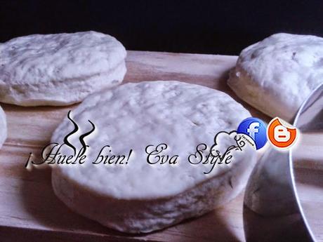 Bocadillo de pan de pita casero