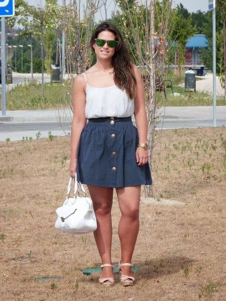 ¡Nuevo look! Navy by Dolores Promesas