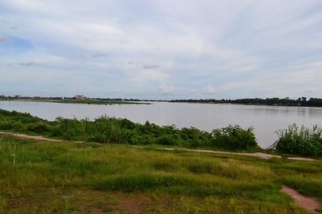 Mekong a su paso por Vientiane