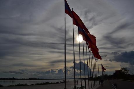 Mekong a su paso por Vientiane