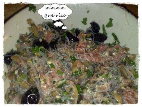 Pollo relleno de olivas negras