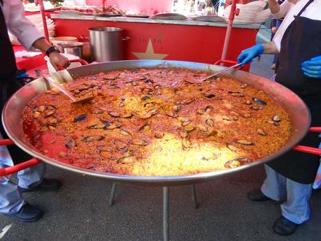 MIS 61 PRIMAVERAS,CON MUCHA ALEGRÍA Y CARIÑO,MUCHAS GRACIAS, NÚRIA , JORDI Y JUAN FERNANDO, UN BESO, OS ADORO...30-05-2014.