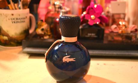 Sensuelle de Lacoste!