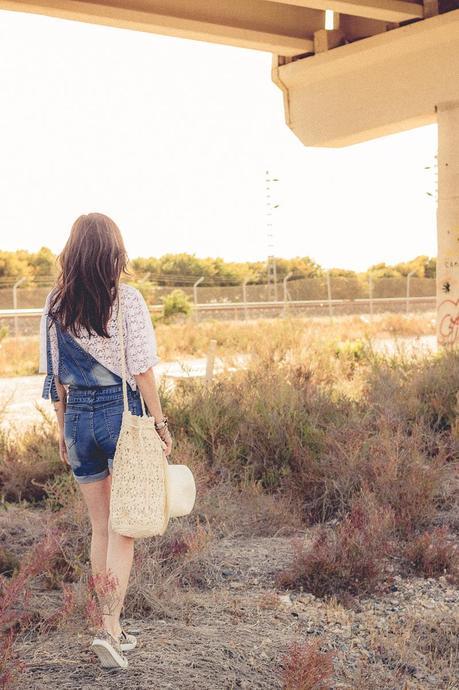 La Fille Sur Le Pont